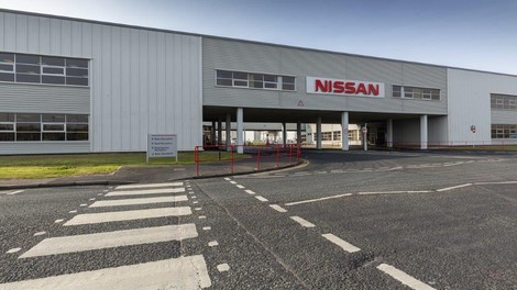 Nissan vendarle ostaja v Evropi?