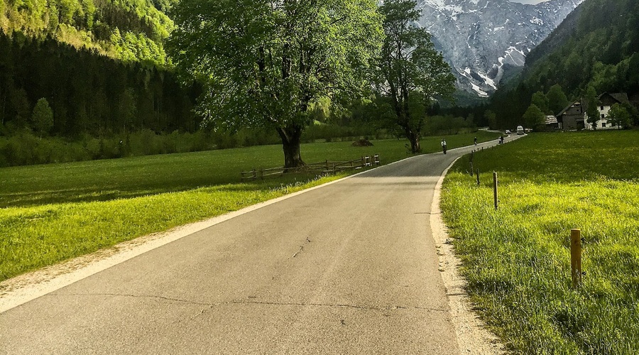 Ideja za popoln roadtrip po Sloveniji (od morja do hribov) (foto: Unsplash)