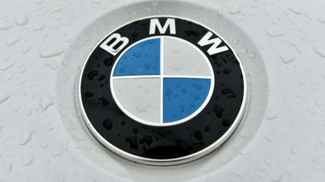 BMW v drugem letošnjem četrtletju ustvaril 212 milijonov evrov čiste izgube