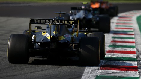Formula 1 - Fernando Alonso bo sedel v dirkalnik moštva Alpine F1