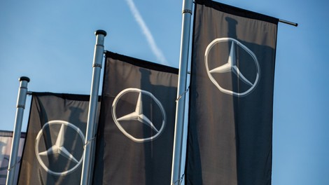 Daimler in Geely v skupen razvoj pogonskih rešitev prihodnosti