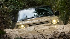 Land Rover Defender - Avto za prave moške
