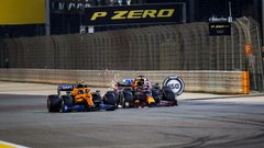 Formula 1, VN Sahirja: Mercedes sam sebe spravil ob zmago