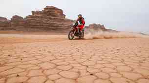 Dakar 2021, deseti dan: 'kaos' se nadaljuje