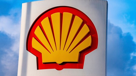 Shell napovedal odmik od klasičnih goriv. Čas za elektriko?