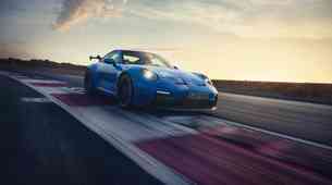 Premiera: Dirkaški DNK za novega 911 GT3