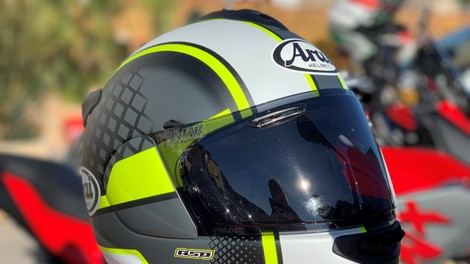 Nakup motociklistične čelade: Je glava (že) na varnem?