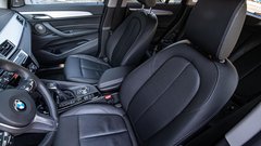 Kot se spodobi za BMW: solidna prostornost, kakovostni materiali in temeljita izdelava.