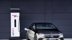 Pri Mercedesu bodo vsem novim lastnikom omogočili enoletno brezplačno uporabo polnilnic v omrežju Ionity