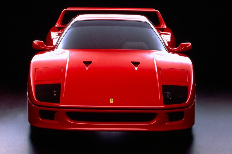 Od legendarnega Ferrarija ostal le še kup ožganih ogljikovih vlaken (video) (foto: Ferrari)
