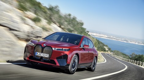Premiera: BMW iX – zastavonoša bavarske elektromobilnosti