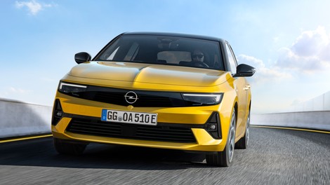 Premiera: Opel Astra - Corsina (precej) večja sestra je tu!