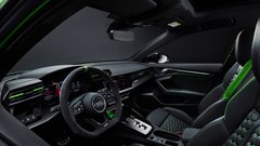 Premiera: Audi RS3 - Raje s štirimi ali petimi vrati?