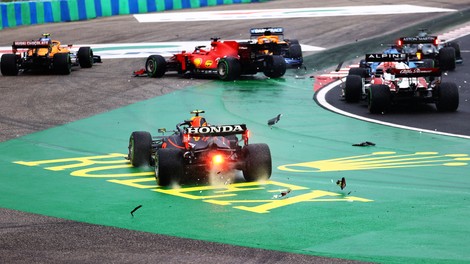 Formula 1, VN Madžarske - V orgiji trčenj Mercedes in Aston Martin premagala sama sebe