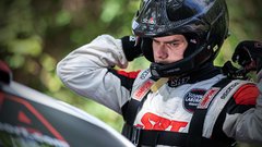 Predlanski zmagovalec Nikolay Gryazin bo letos nastop izpustil, saj bo vozil na dirki WRC v Grčiji.