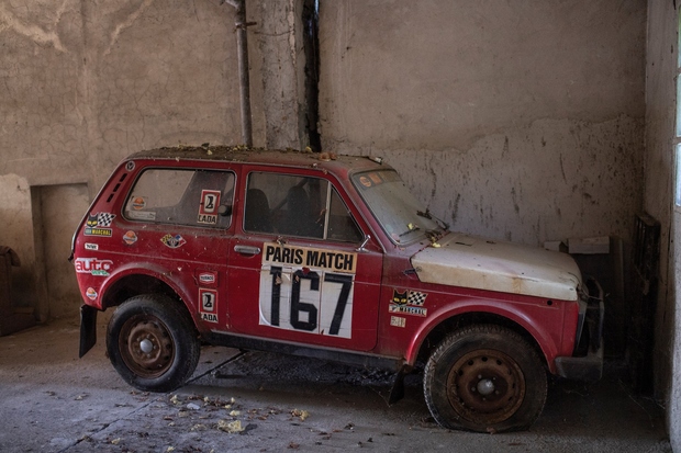 Lada Niva je del relija Dakar že od samega začetka. Na prvi dirki je namreč nastopilo kar pet dirkalnikov, v …