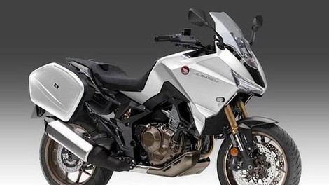 Bo ta Honda novi 'price performance' motocikel v razredu športnih tourerjev?
