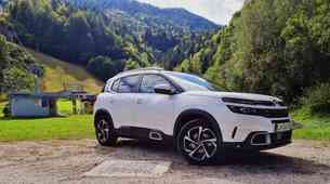 Kot da bi se peljali na oblaku (test: Citroën C5 Aircross 1.5 Blue Hdi)