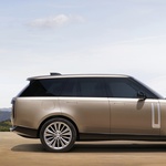 Premiera: Range Rover - takšen kot do sedaj, a izpopolnjen na vseh področjih - tudi pri bencinskih motorjih (foto: Jaguar-Land Rover)