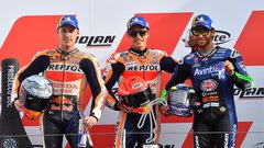 Zmagovalec dirke v Misanu Marquez, drugouvrščeni P. Espargaro (oba Honda) in tretji Bastianini (Ducati).