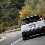 Zmogljiv je najmanjši Peugeotov električni SUV ravno prav, prostoren tudi, kaj pa ostalo? (foto: Uroš Modlic)