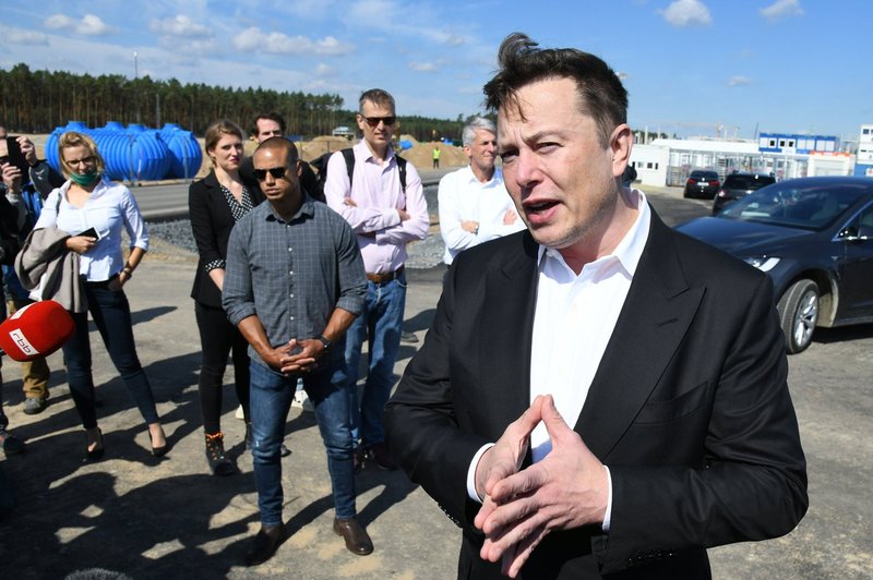 Elon Musk zapušča Teslo? Zadnji twit zbuja številna vprašanja (foto: Profimedia)