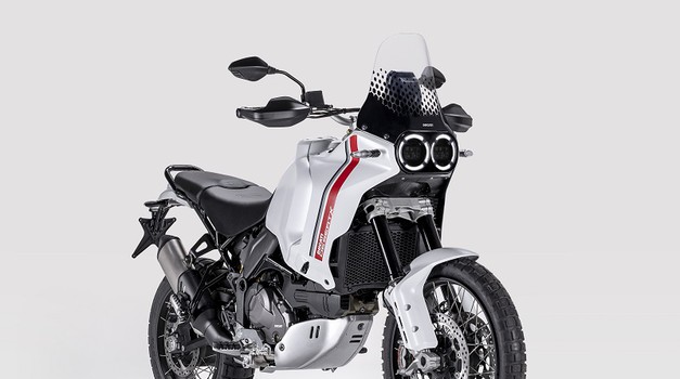 Ducati odločno v razred čistokrvnih adventure motociklov - DesertX prihaja spomladi (foto: ducati)