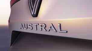 Razkrivamo prve, še neuradne fotografije novega Renault Australa. Poglejte si, kakšen bo zunaj in znotraj!