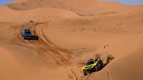 Dakar 2022, šesta etapa: Na odmor brez velikega vsipa - a številni s težavami