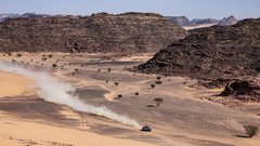 Dakar 2022, deveta etapa: ...in Toyota vrača udarec!