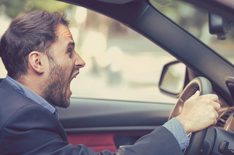 Če iz jeze pogosto hupate za volanom, morate takoj prebrati ta članek! (foto: Profimedia)