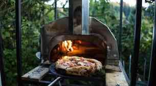 Misija FoodTruck, Pizza Fabrika - by Glowen: picerija na štirih kolesih