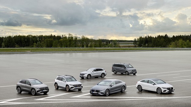 Mercedes že 'vidi' čas proizvodnje električnih avtomobilov (foto: Mercedes-Benz)