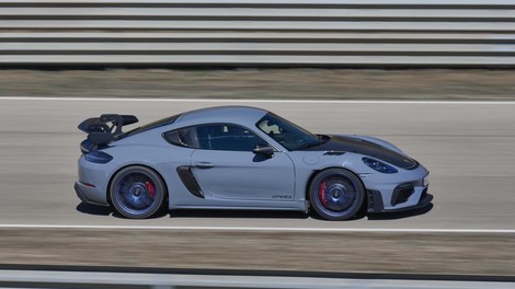 Porsche 718 Cayman GT4 RS