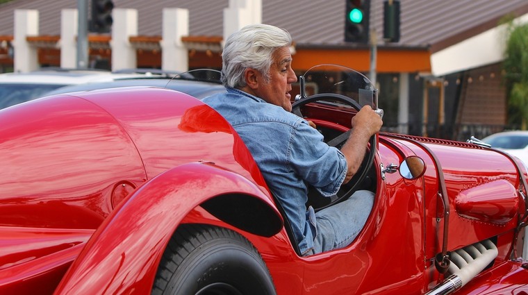 Zakaj Jay Leno nima niti enega samega Ferrarija? (foto: Profimedia)