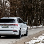 Audi Q4 e-Tron je električni Audi, ki cilja na množice. Pa mu bo to uspelo? (foto: Uroš Modlic)