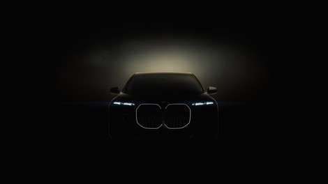 Znano je, kdaj bo razkrit novi BMW serije 7