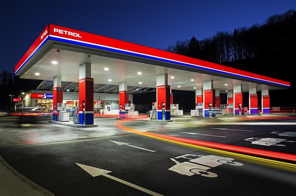 Cene pogonskih goriv navzgor. Toliko bomo plačevali od jutri naprej (foto: Dusan Zidar)