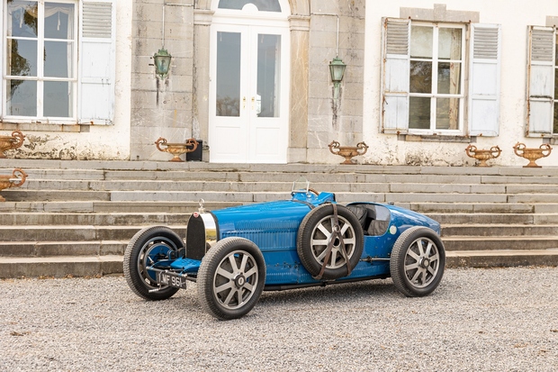 1927 Bugatti T35 B 47 let se je tale krasni Bugatti letnik 1927 skrival v zasebnem lastništvu, zdaj pa je …