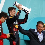 Formula 1: Red Bull mirno do zmage sta stezi, ki se je spremenila v kolovoz (foto: Red Bull)