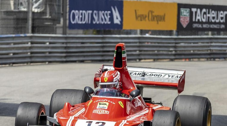 Formula 1: Leclerc razbil starodobni dirkalnik (foto: ACM)