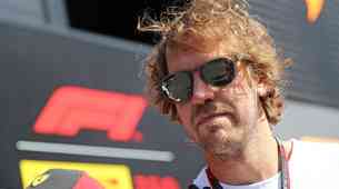Nemški voznik formule 1 Sebastian Vettel je bil v Barceloni žrtev roparskega napada