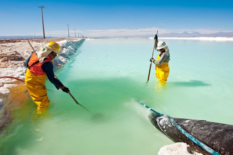 Proizvodnja litija v puščavi Atacama v Čile. (foto: Profimedia)