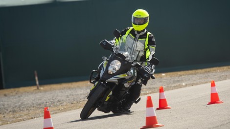 Ste res še v svoji najboljši motociklistični formi? Preverite svoje sposobnosti na varen način!