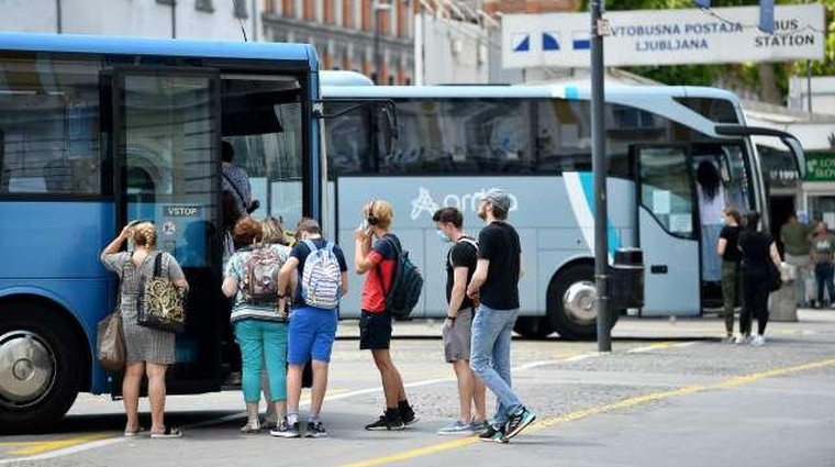 Preverite kje vse in za koga bo poslej javni promet brezplačen (foto: STA)
