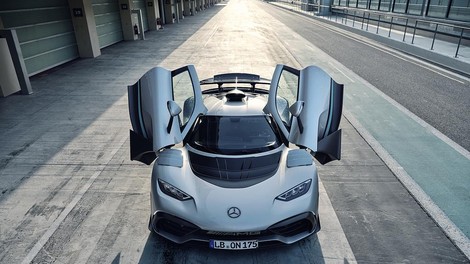 Mercedes-AMG na novo definira superšportni avtomobil, po več letih čakanja končno prihaja njihov najbolj dovršen izdelek