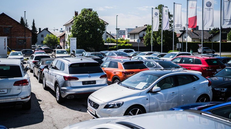 Takšna je prodaja novih vozil v Sloveniji po polovici leta (foto: Arhiv AM)