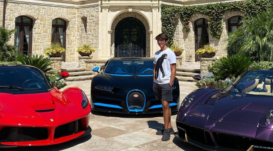 Mladenič z milijonsko kolekcijo avtomobilov, ki je šele pred kratkim naredil vozniški izpit (foto: Instagram)