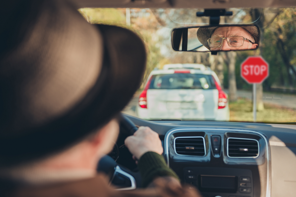 Vožnja po 60. letu: Ste še sposobni sesti za volan? Preverite brezplačno