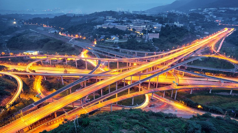 Spoznajte najbolj komplekso avtocestno pentljo - ki pa je v resnici precej enostavna (foto: Profimedia)